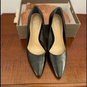 EUC Franco Sarto black pump shoes